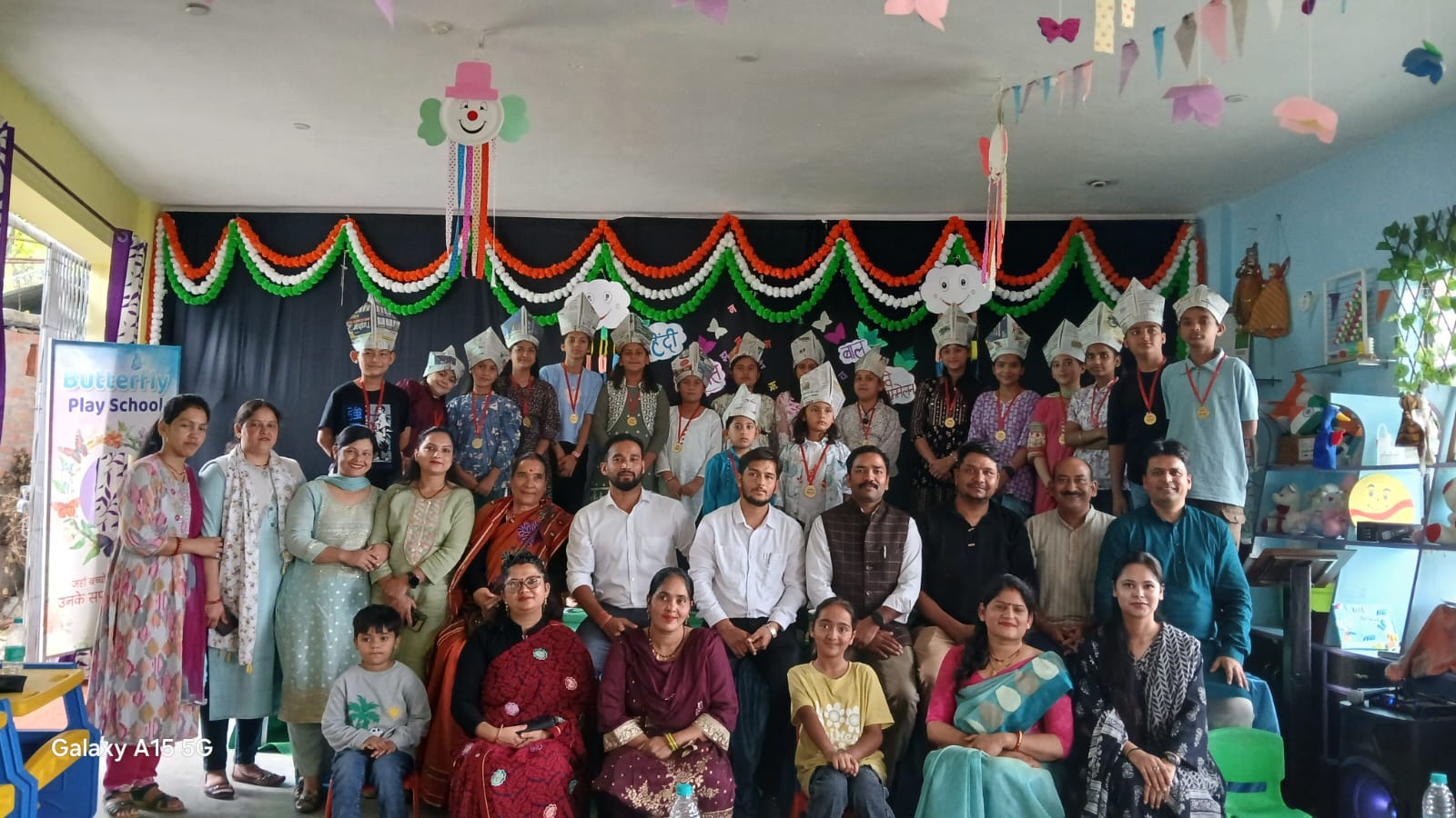 नन्ही चौपाल संस्था द्वारा आयोजित बाल कवि सम्मेलन मे बच्चों के उत्साहवर्धन हेतु शिरकत