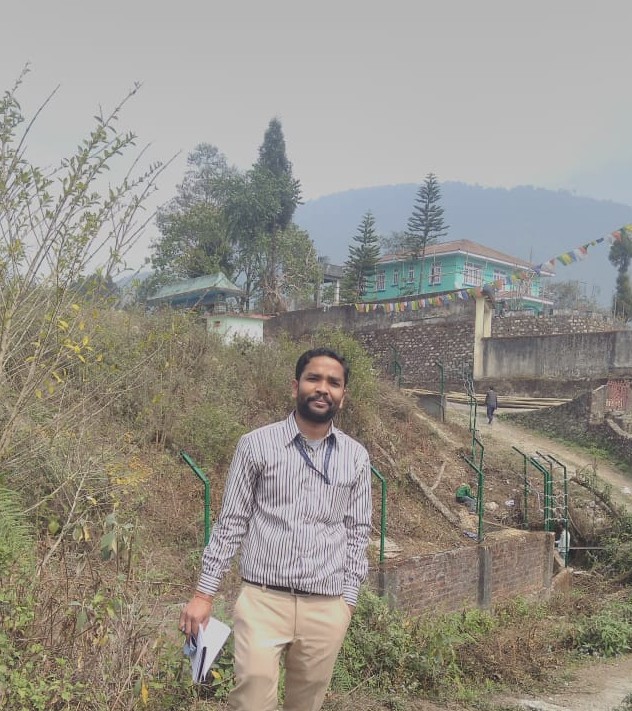 पाक्योंग सिक्किम मे विजिबिलिटी लैंडमार्क सर्वे के दौरान